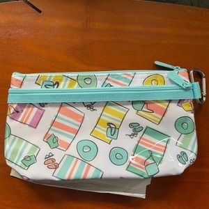 NIP BEACHY KEEN CLEAR CLIP POUCH (9733) Retails for $22